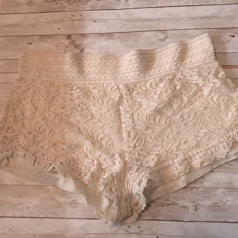 White lace shorts